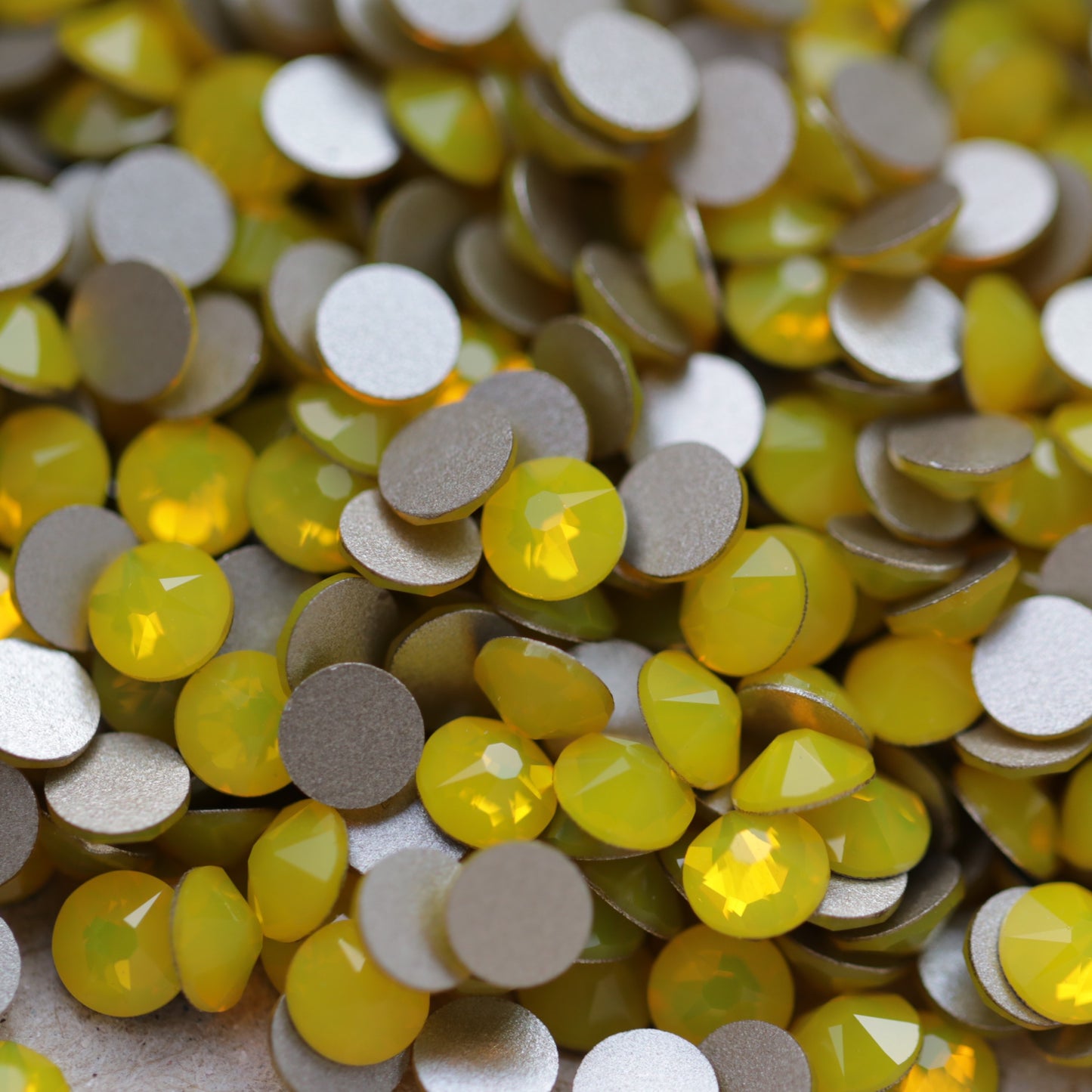 swarovski flatback crystal rhinestone in yellow opal color