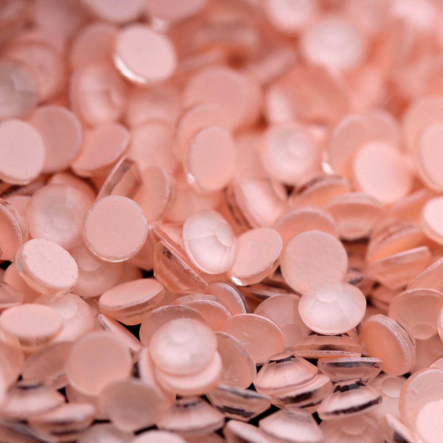 nail art rhinestone pastel peach color