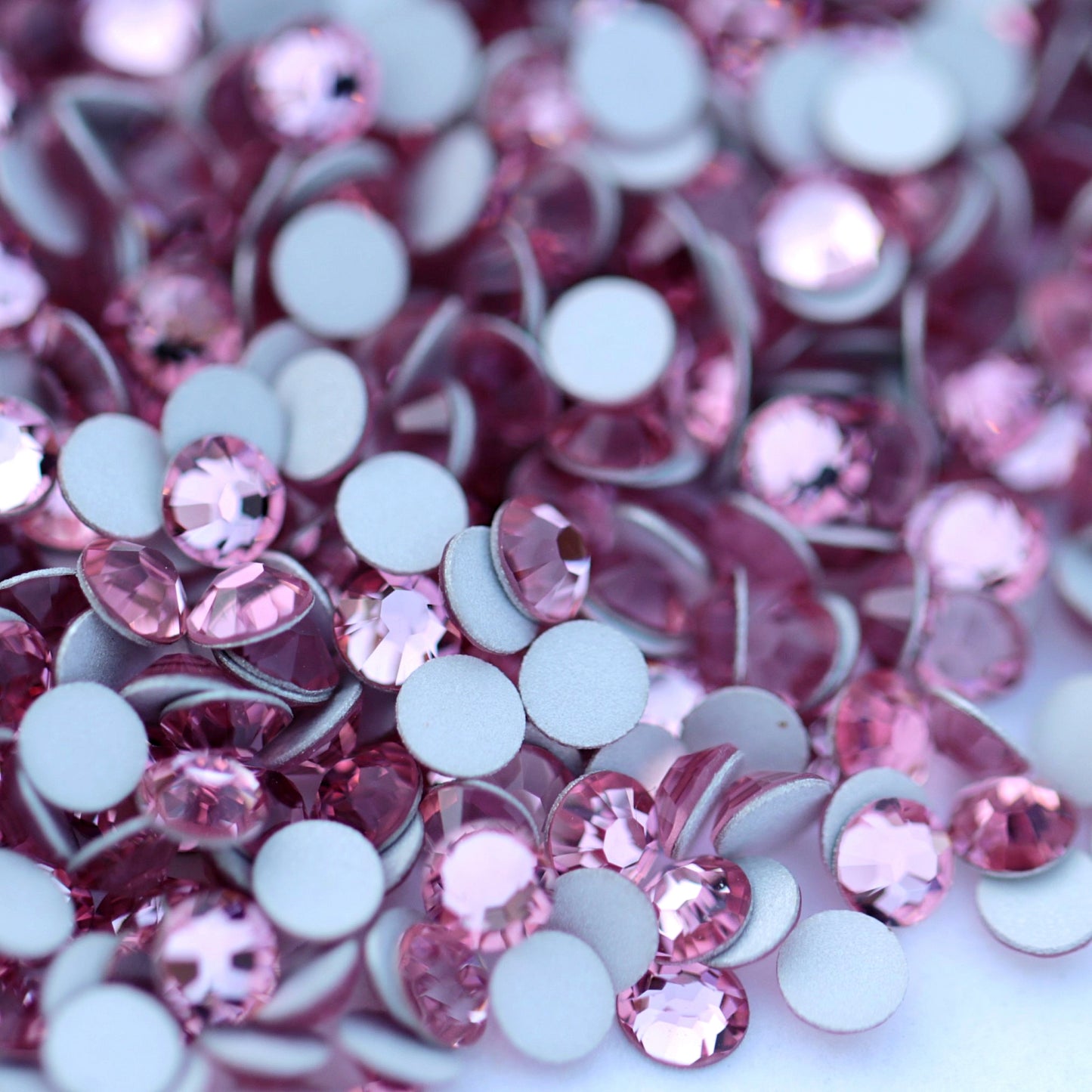 Preciosa Flatback Crystal Rhinestone Light Rose