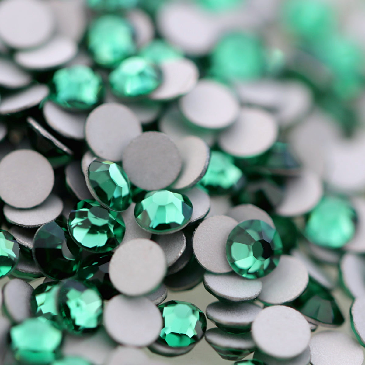 preciosa flatback crystal rhinestone mint green color