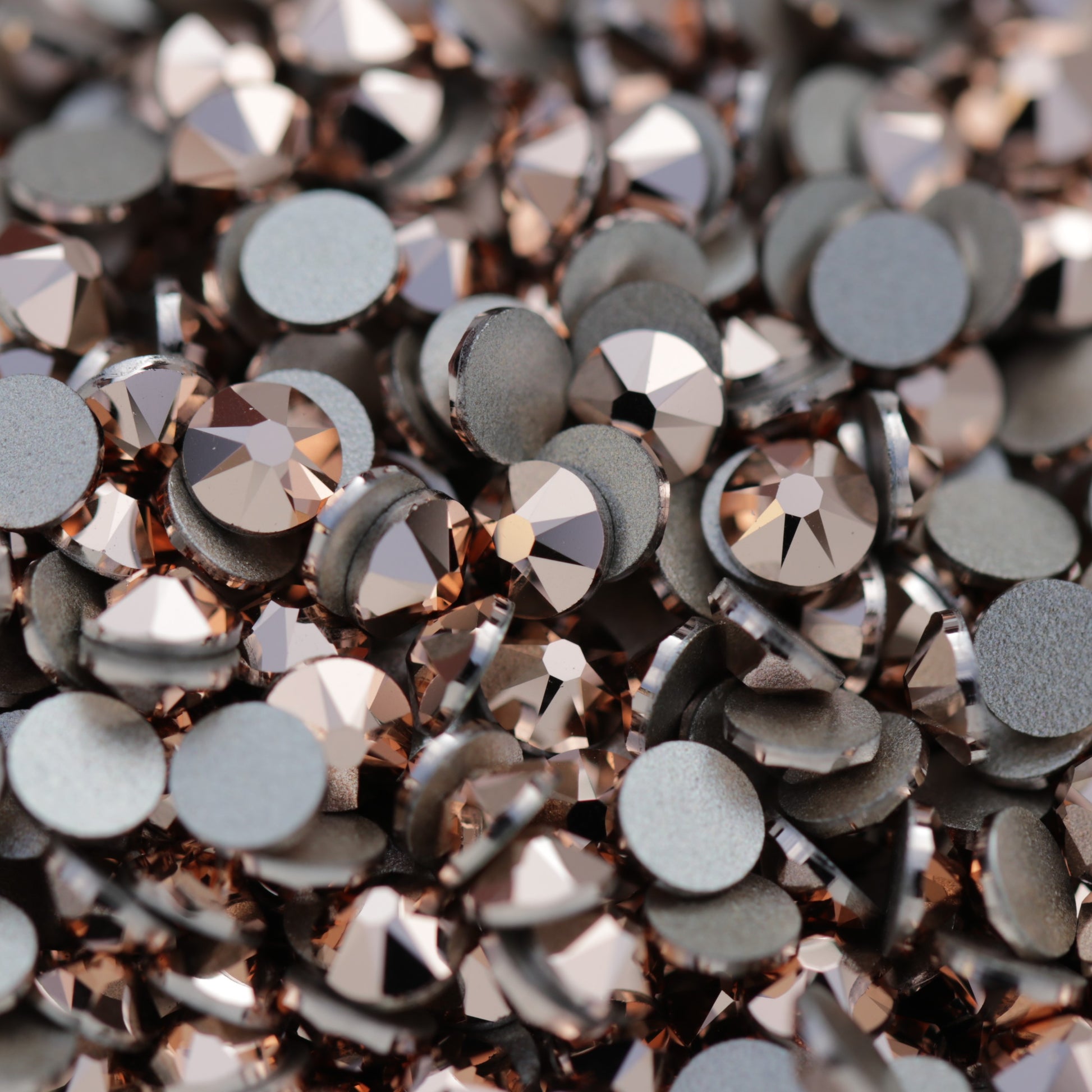 swarovski flatback crystal rhinestone in rose gold color